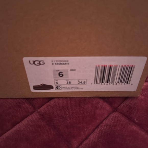 🔹 Ugg Tasman II Slippers Dark Brown Youth
 Size 6 Women’s Size 7 New in Box - Picture 5 of 6